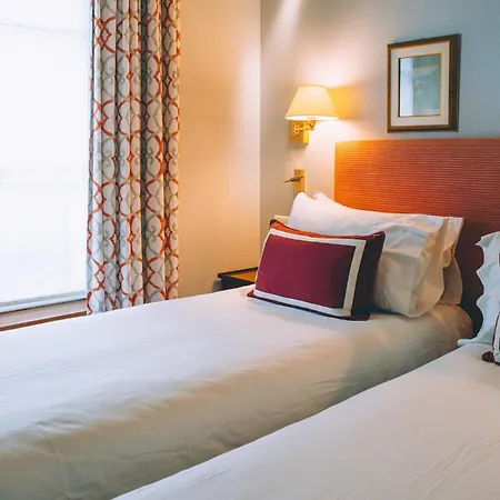 Hotel Le Relais Montmartre Parigi