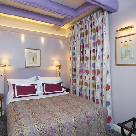 Le Relais Montmartre 4* Parigi