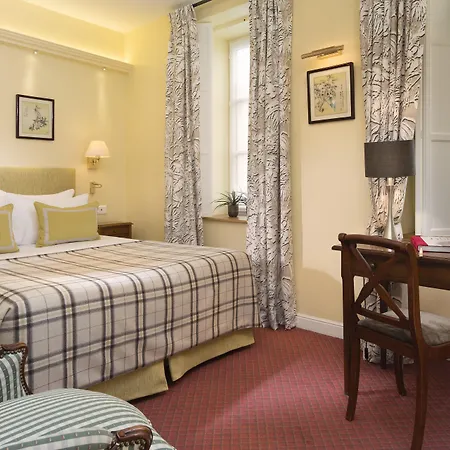 Le Relais Montmartre 4* Parigi