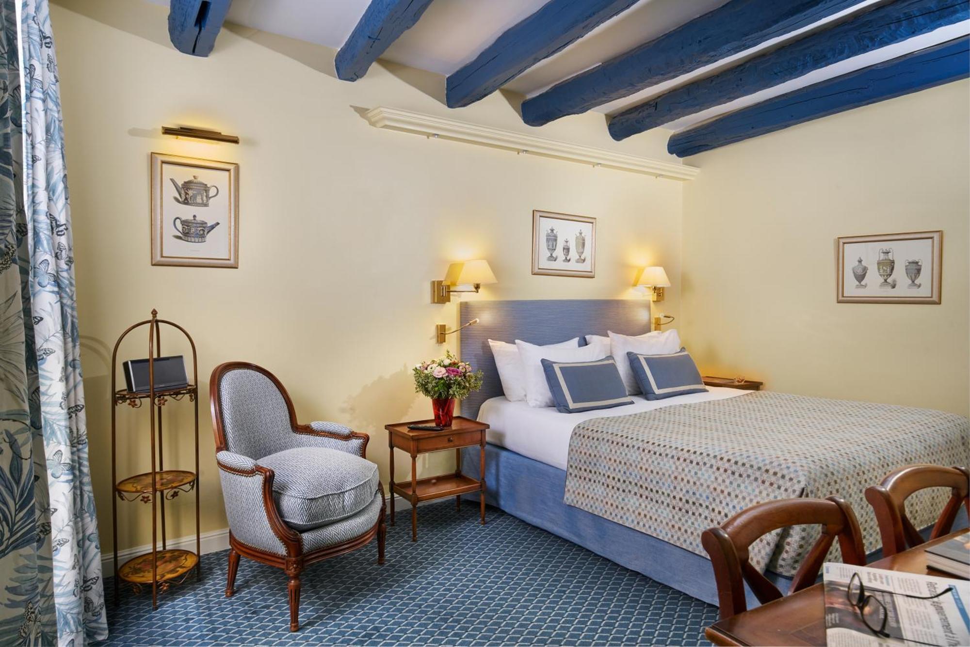 Le Relais Montmartre 4* Parigi
