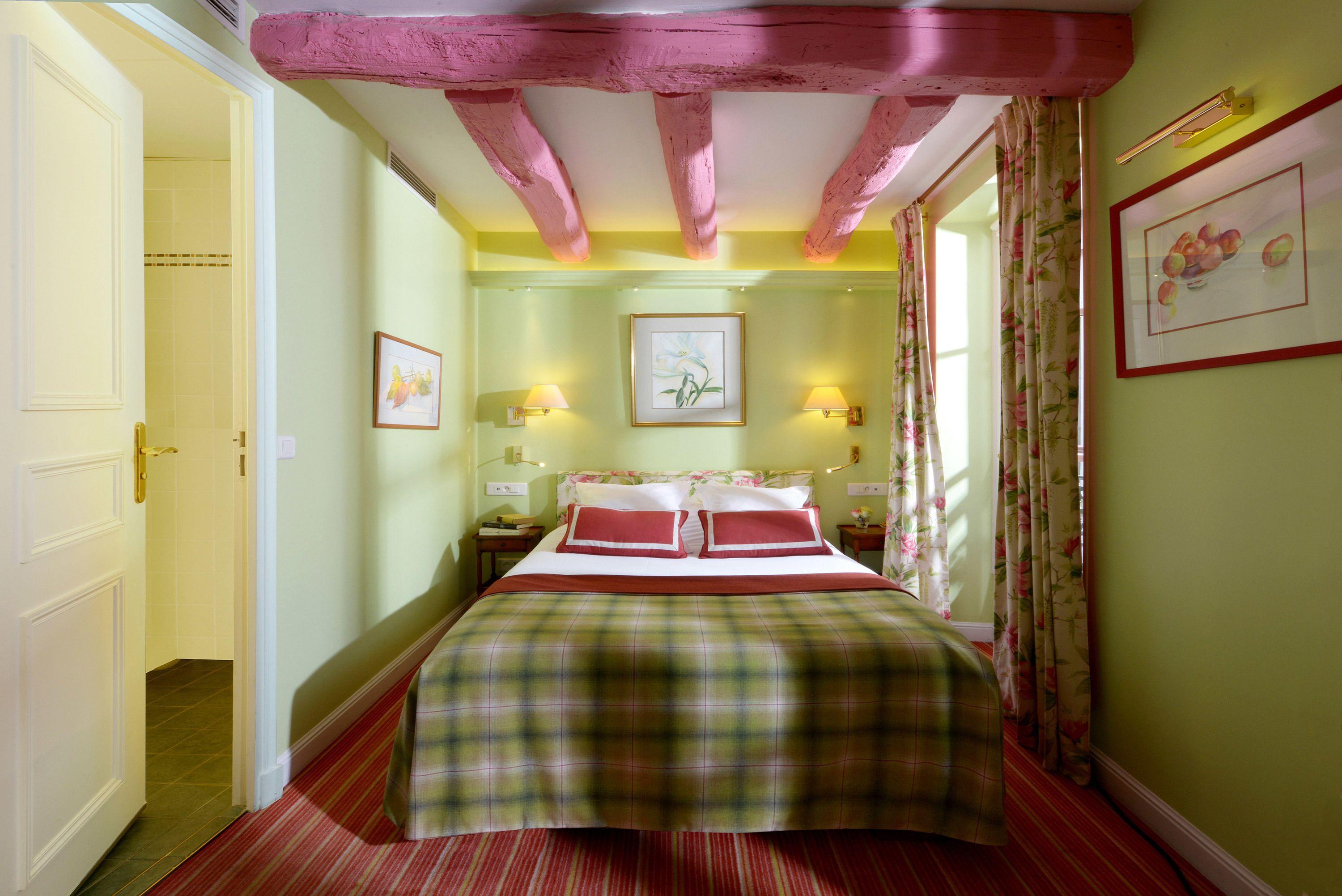 Hotel Le Relais Montmartre Parigi