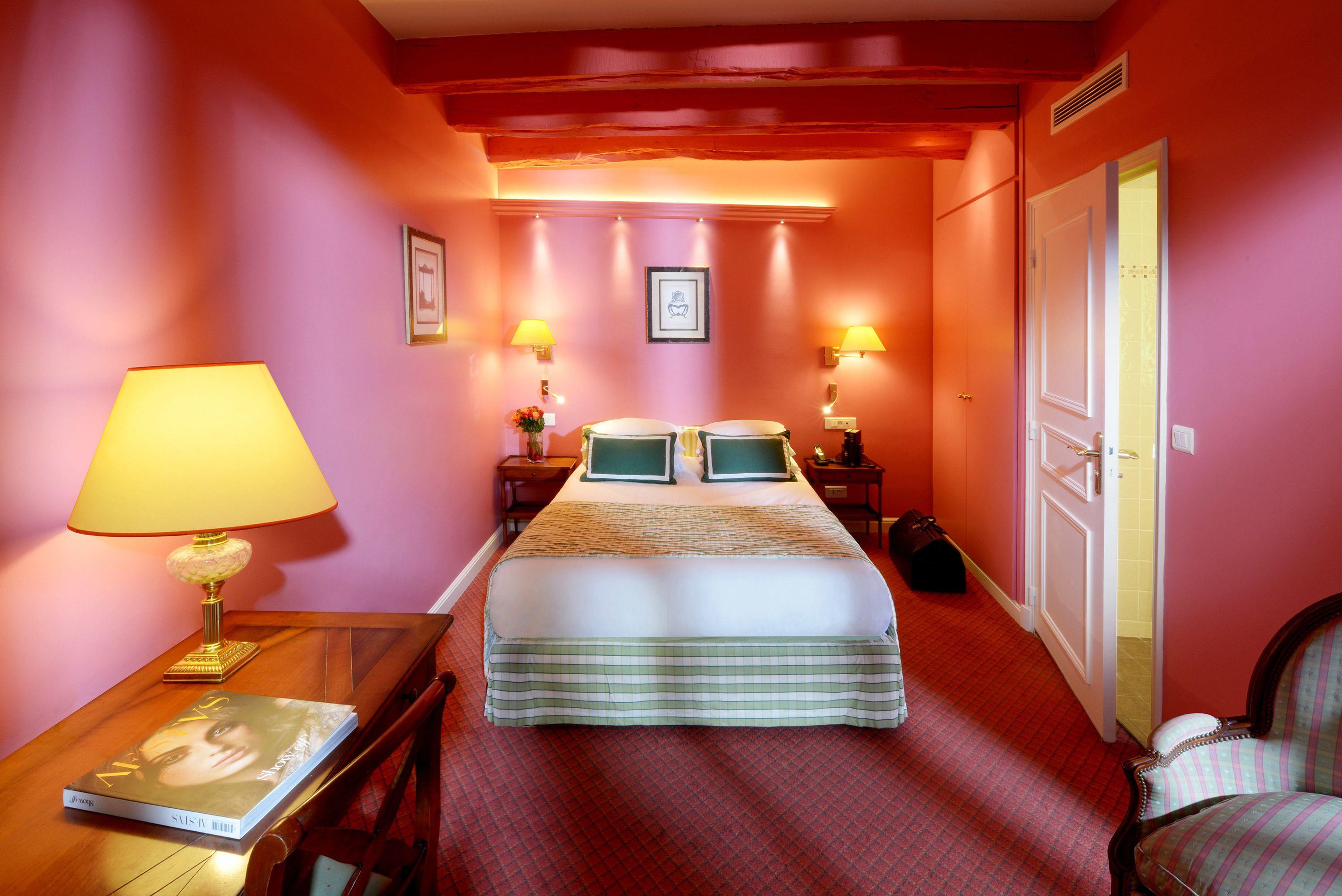 Le Relais Montmartre 4*