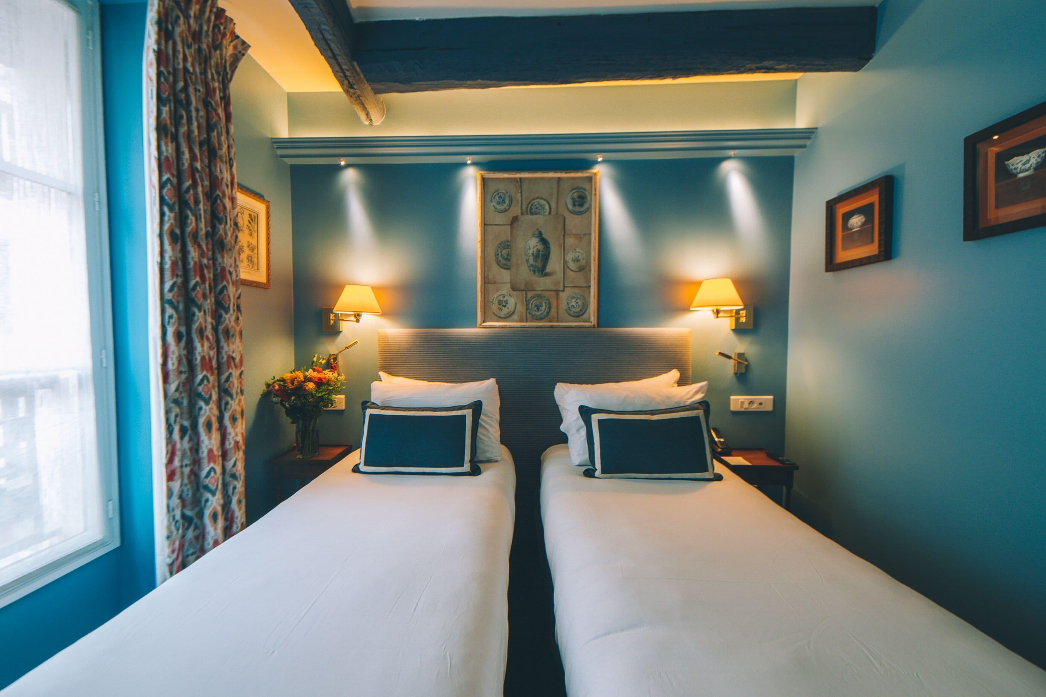 Le Relais Montmartre Parigi