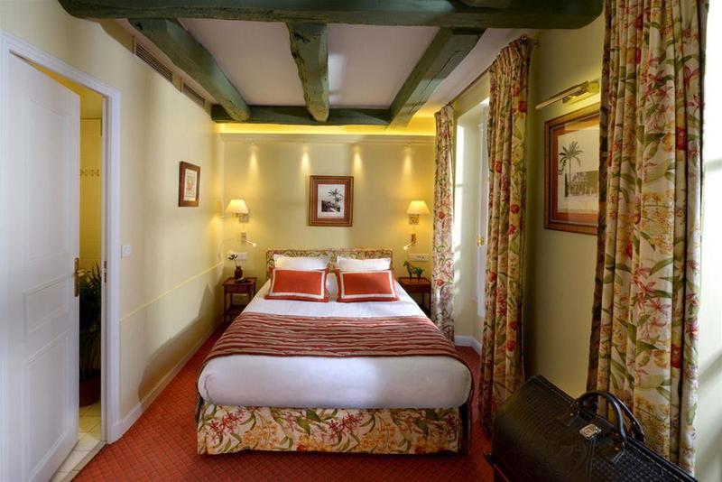 Hotel Le Relais Montmartre 4*